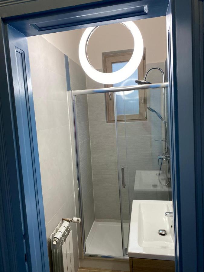 Visaj Deluxe Downtown