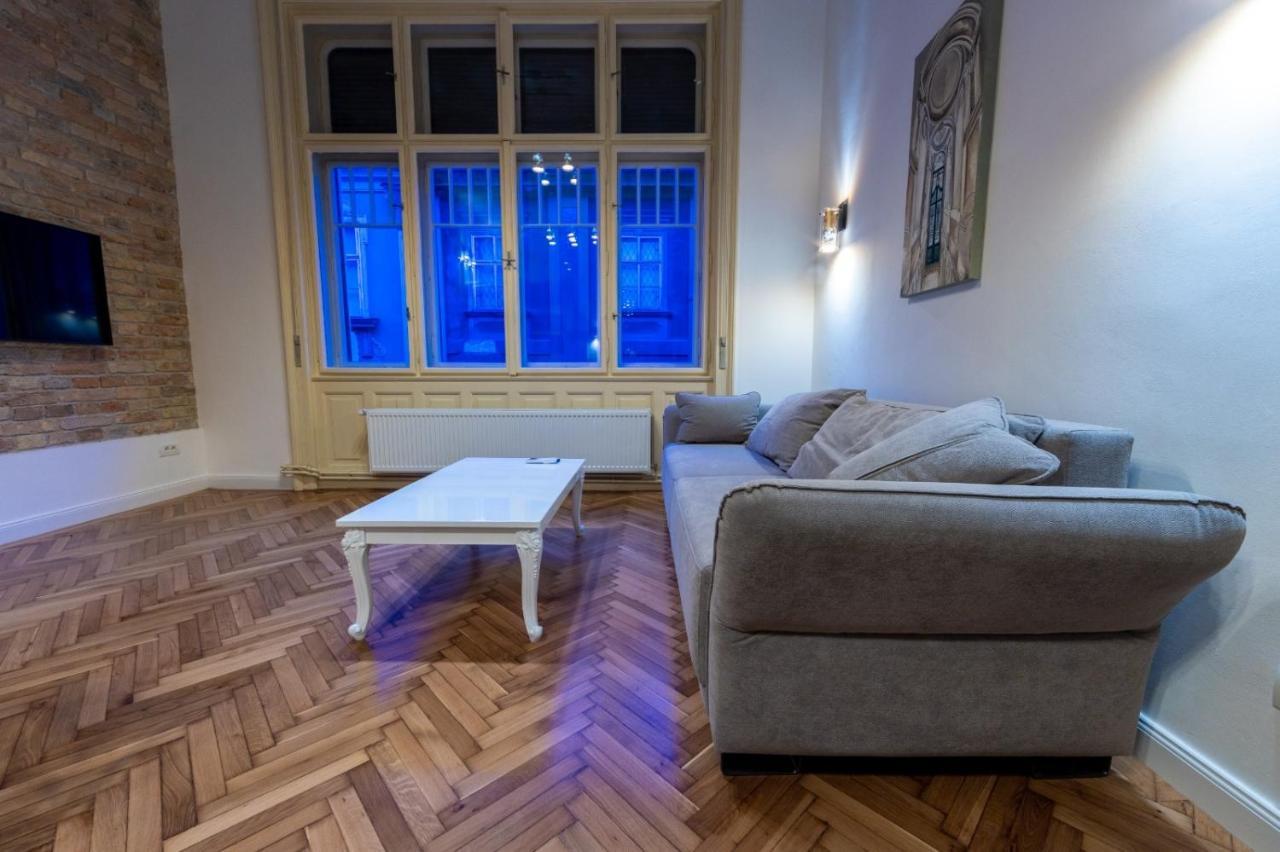 Visaj Deluxe Downtown Aparthotel