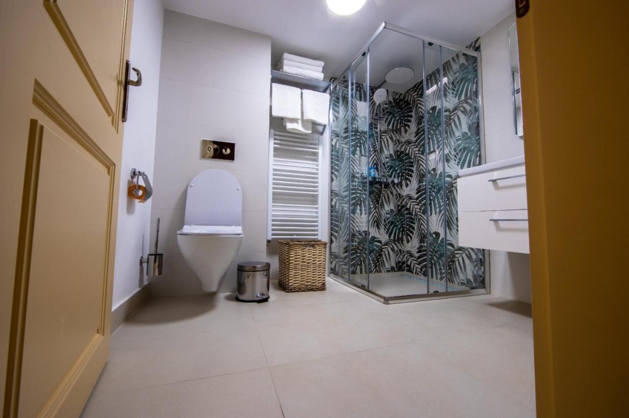 Visaj Deluxe Downtown *