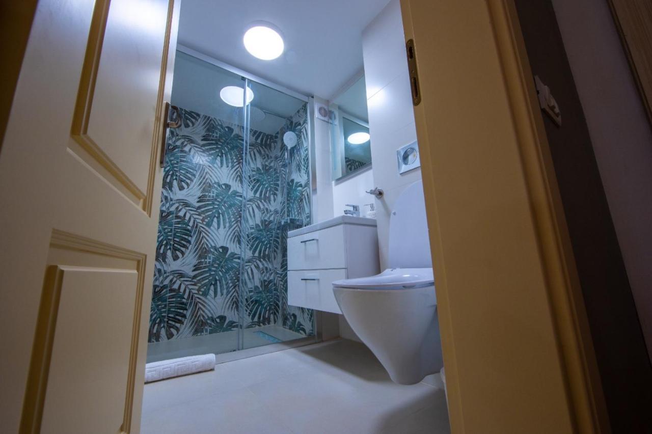 Visaj Deluxe Downtown