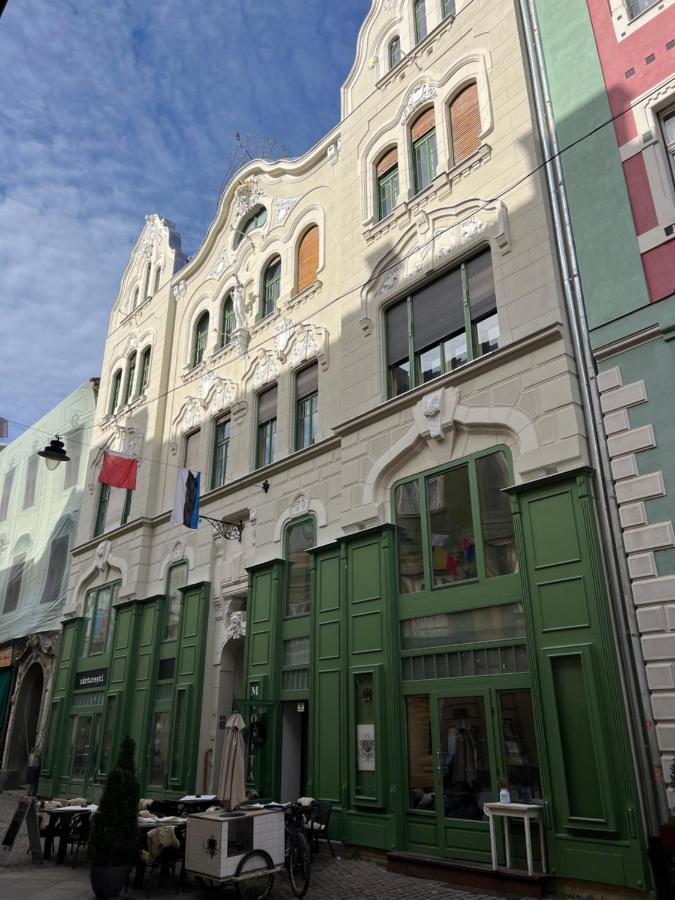 Aparthotel Visaj Deluxe Downtown *